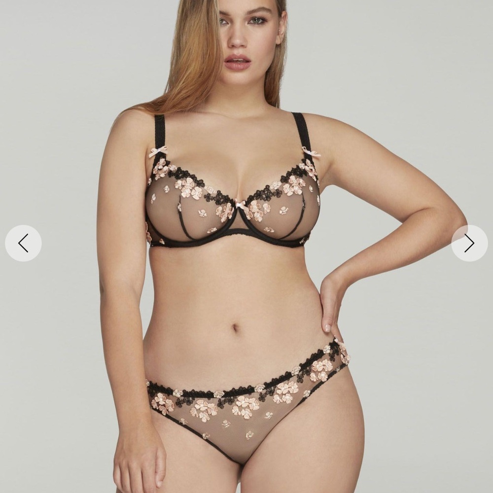 Agent Provocateur Bethanie Set 36B/ size 2